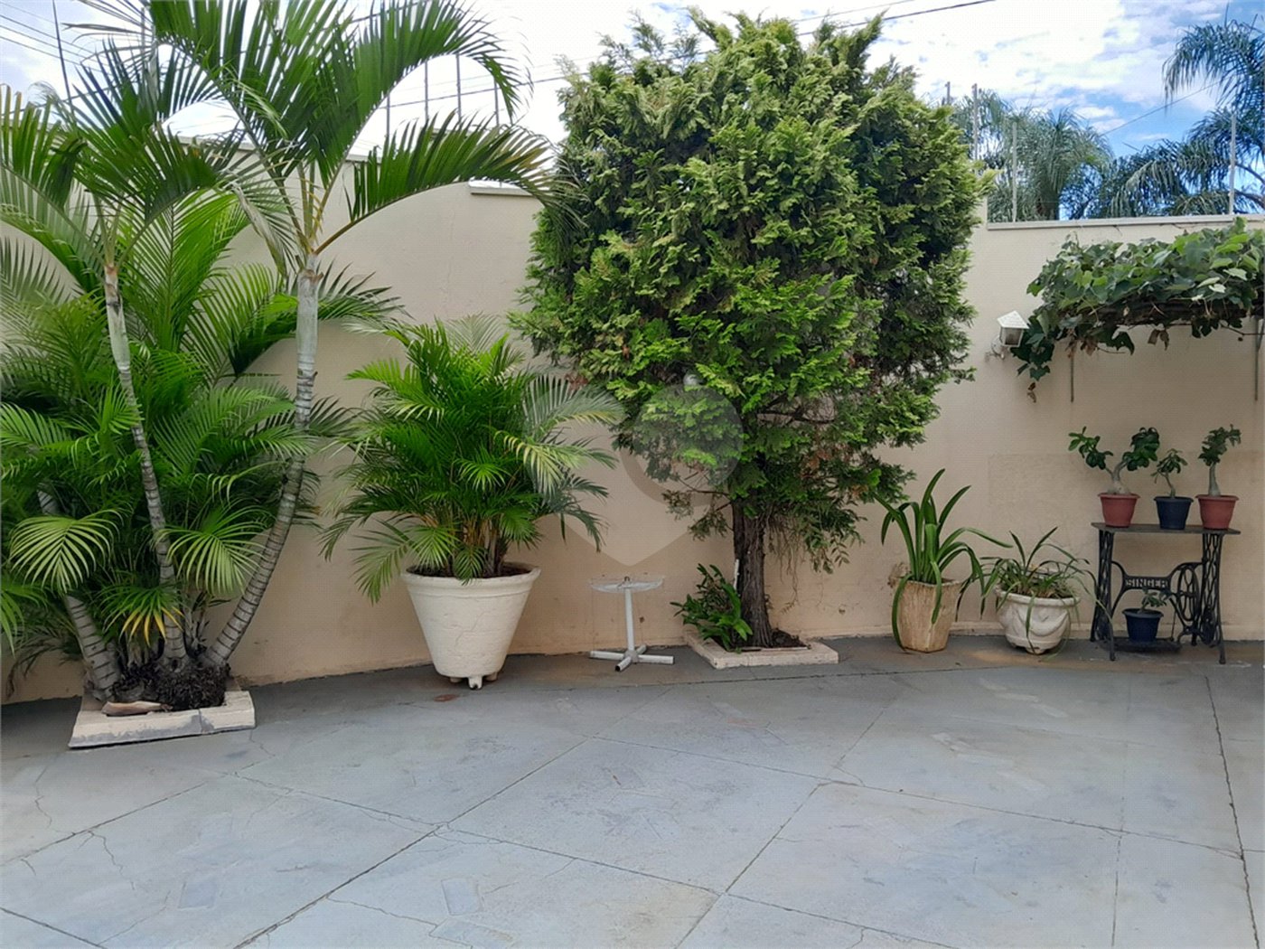Casa para venda no Planalto Paraíso.