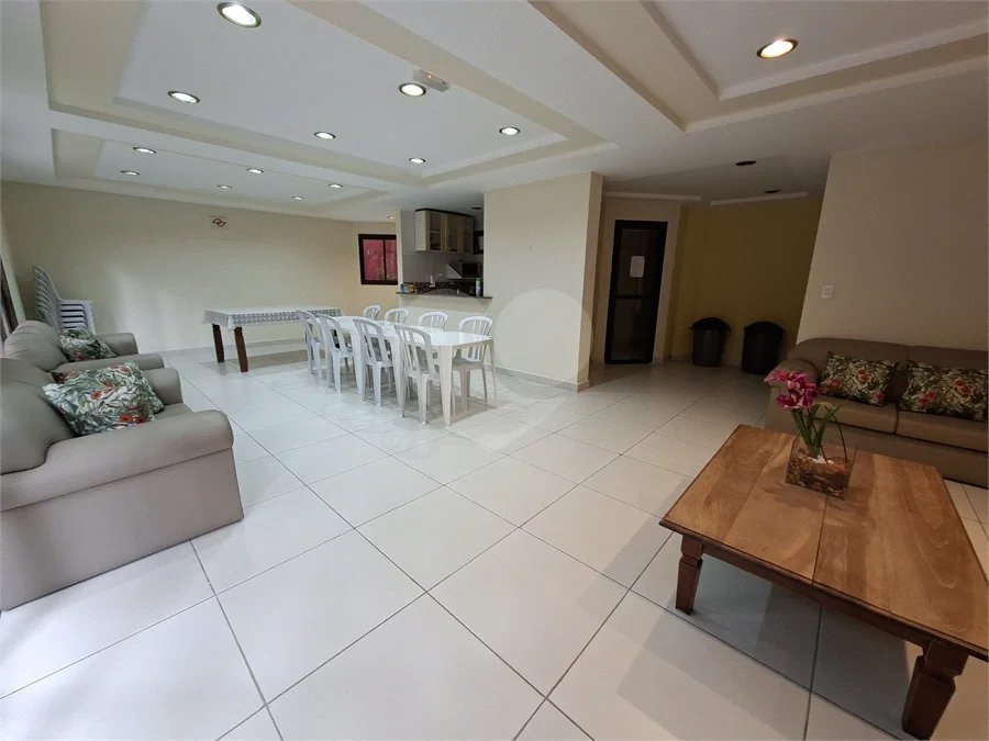 GRANDE OPORTUNIDADE DE COMPRA! APARTAMENTO DE 96m² NO CONDOMÍNIO CÓRSEGA
