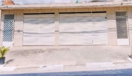 Sobrado à venda com 6 quartos em Munhoz Júnior, Osasco, SP