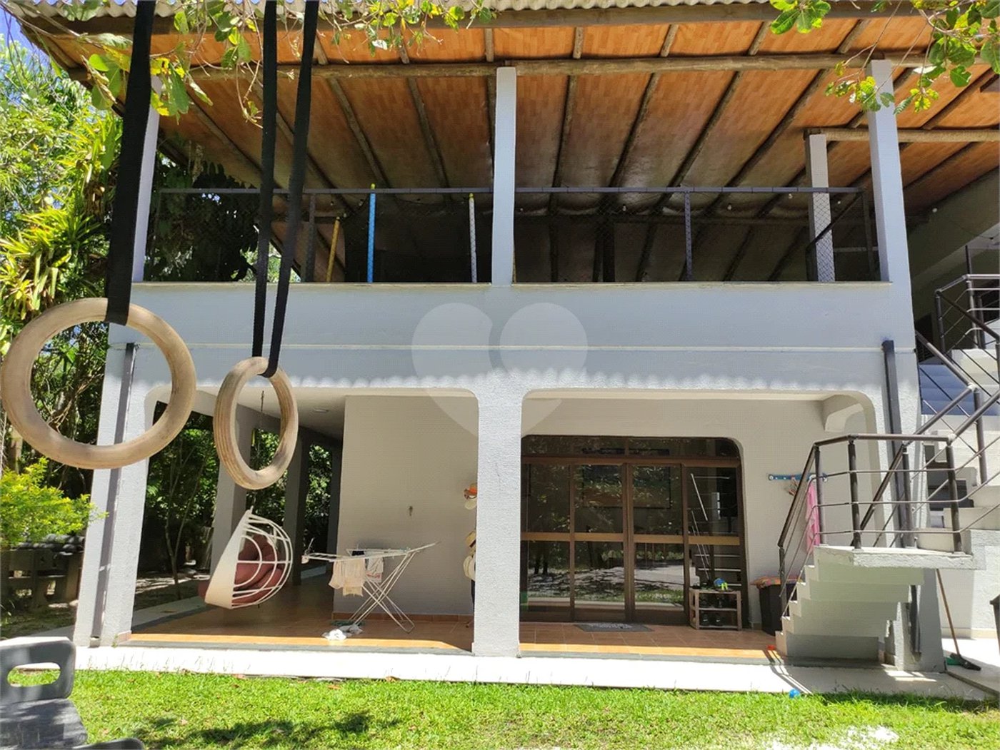 Casa à venda com 6 quartos, sendo 3 suítes, em Costa do Sol, Bertioga, SP