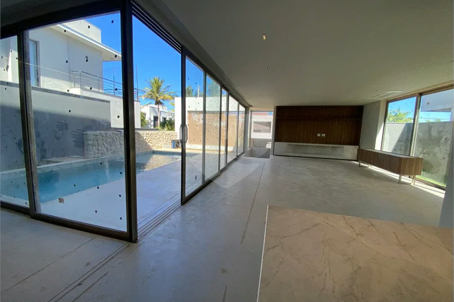 Linda casa em condomínio fechado para alugar no Condomínio Alphaville