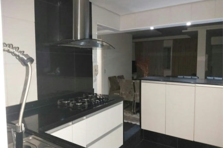 Apartamento à venda com 3 quartos, sendo 1 suíte, em Vila Andrade, São Paulo - SP