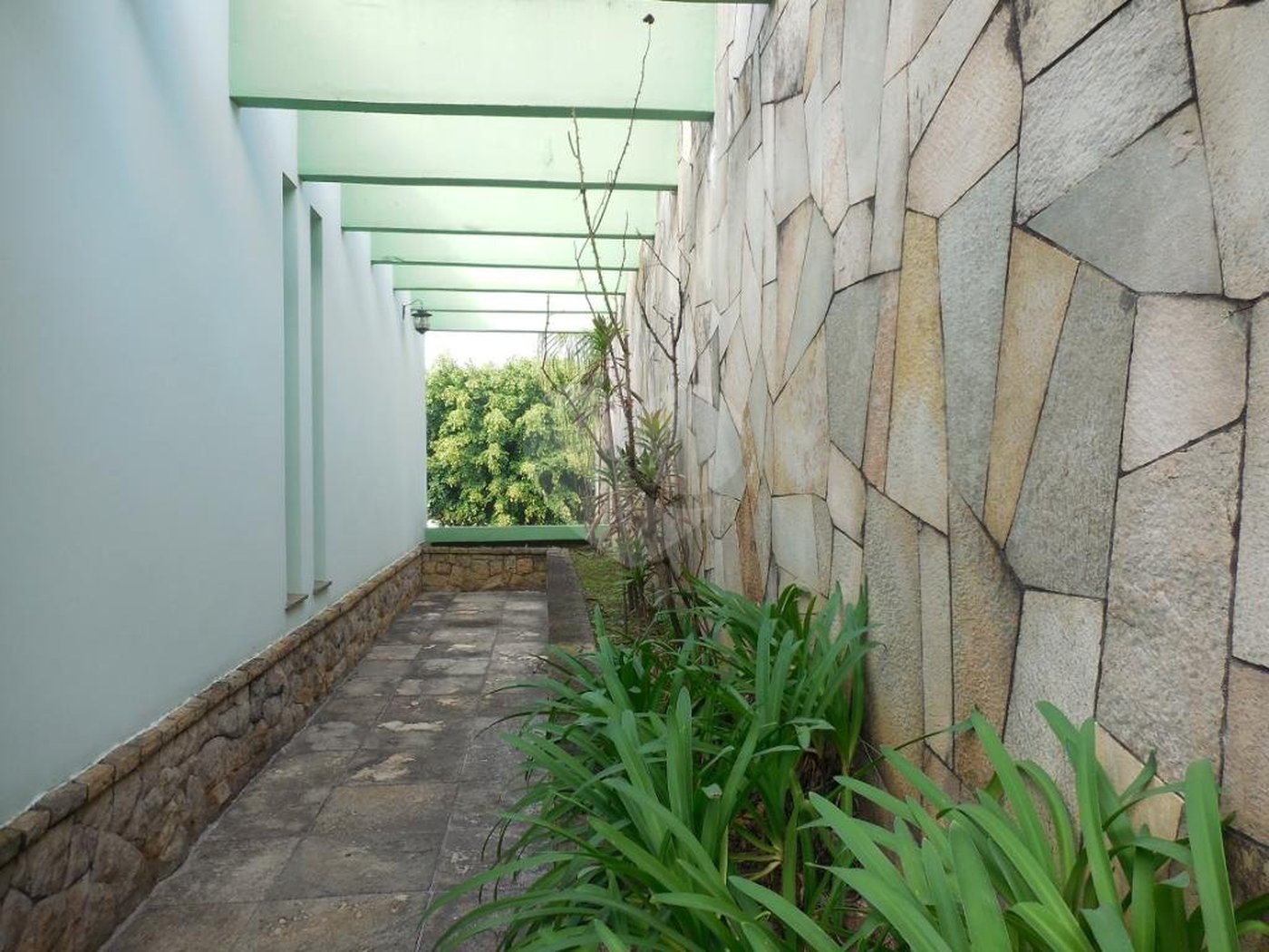 JARDIM FRANÇA MARAVILHOSA RESIDENCIA térrea à venda com imenso espaço verde!!