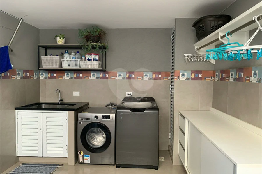 Linda Casa à Venda no Bairro Santa Rosa, na cidade de Piracicaba-SP.