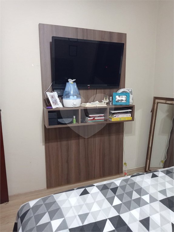 Apartamento com 2 dormitórios