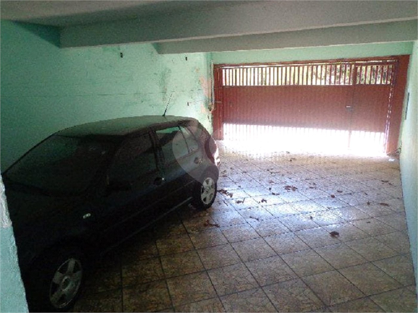 Casa Térrea com 2 dormitórios.