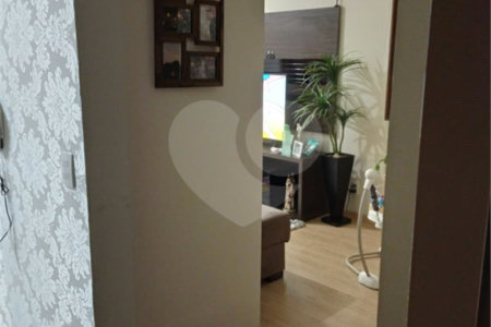 Apartamento com 2 dormitórios
