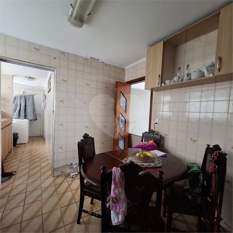 Apartamento em Pinheiros, Andar alto 02 dormitórios e 01 vaga
