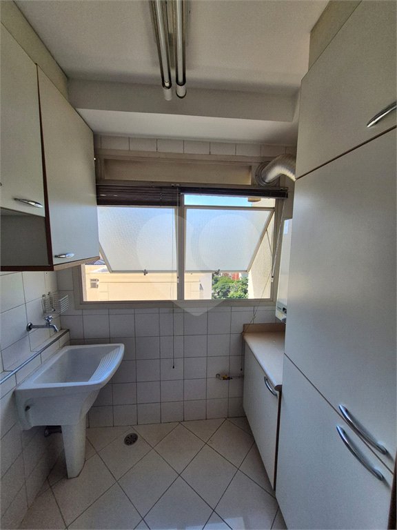 Apartamento para venda em Moema com 2 quartos, sendo 1 suíte, 1 vaga, 62 m²