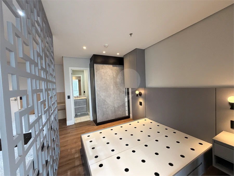 Flat Mobiliado e Reformado de 42 m² com Varanda e Vista Panorâmica em Frente ao Shopping Metrópole – Centro de SBC