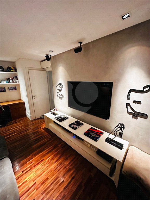 Apto duplex 120 m² a venda e locação no Paraiso com 2 suítes , 2 banheiros , lavabo e 2 vagas