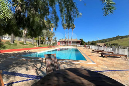 CASA CONDOMINIO QUINTA DOS LAGOS - PARAIBUNA SP