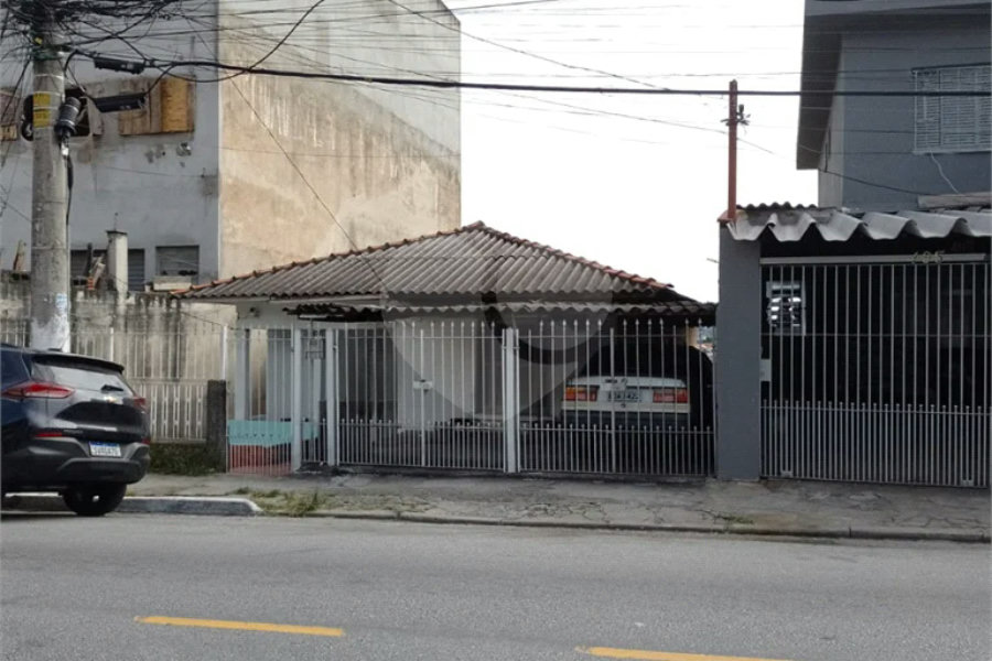 Investidores, Atenção! Terreno de 310m² no Jardim Regina com Excelente Potencial Construtivo à Venda