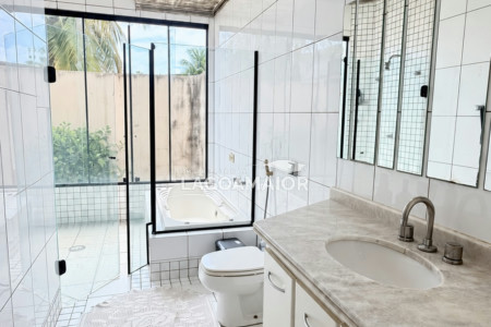 Casa à venda com 4 quartos, sendo 4 suítes, em Jardim Alvorada, Três Lagoas - MS