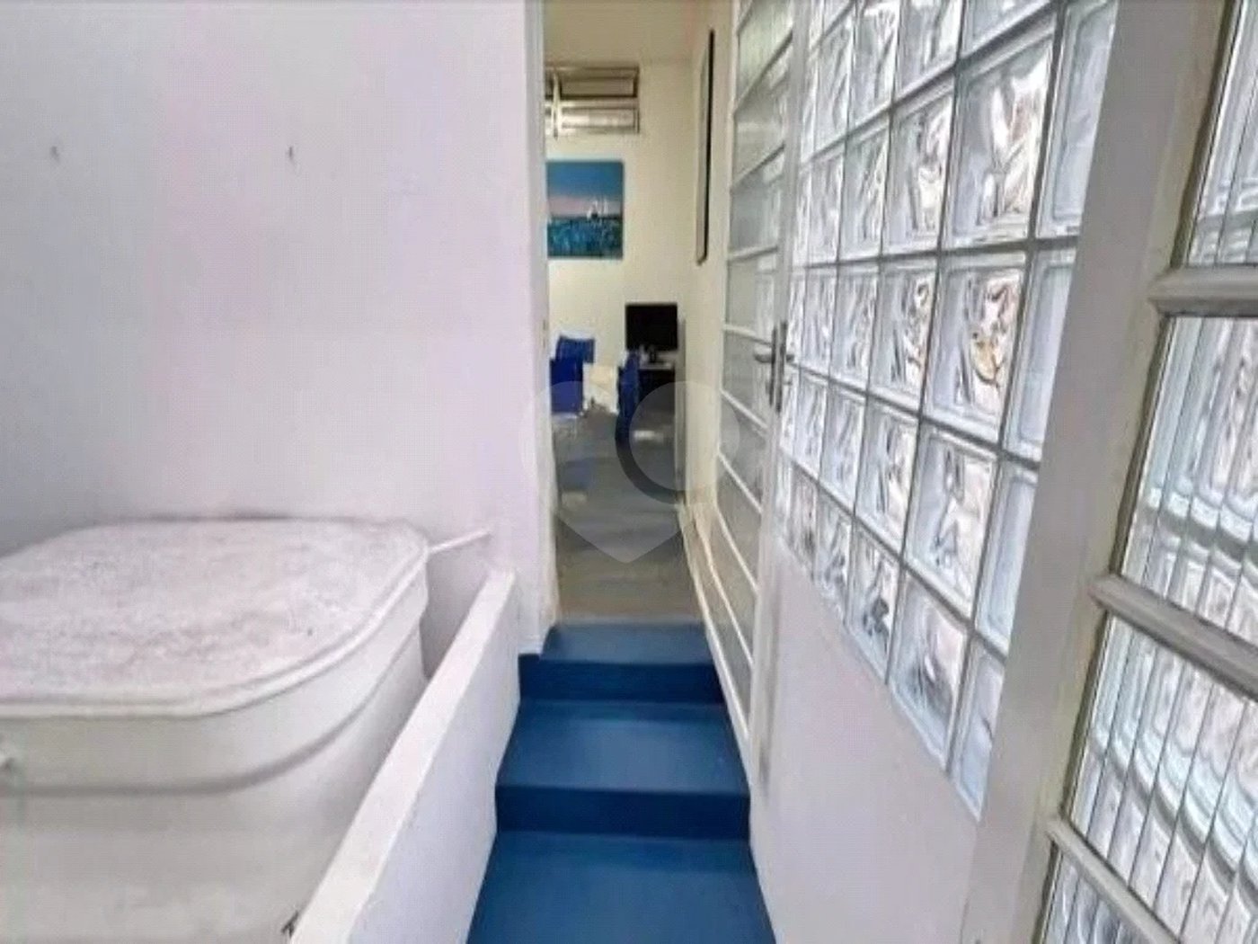 Prédio comercial com 322m², 8 salas, 3 banheiros, à venda no bairro Santo Antônio, São Caetano do Sul
