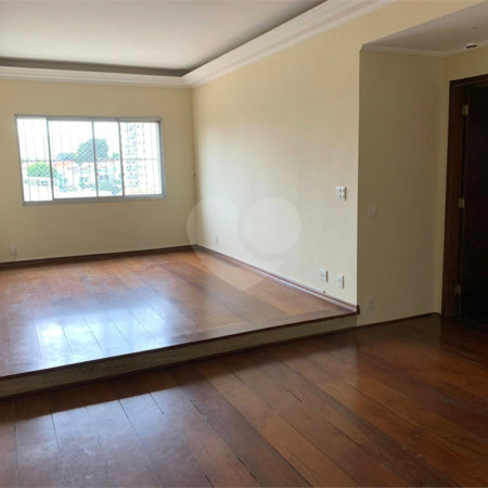 Apartamento à venda com 2 quartos, sendo 1 suíte,  em Jardim Aeroporto, São Paulo, SP