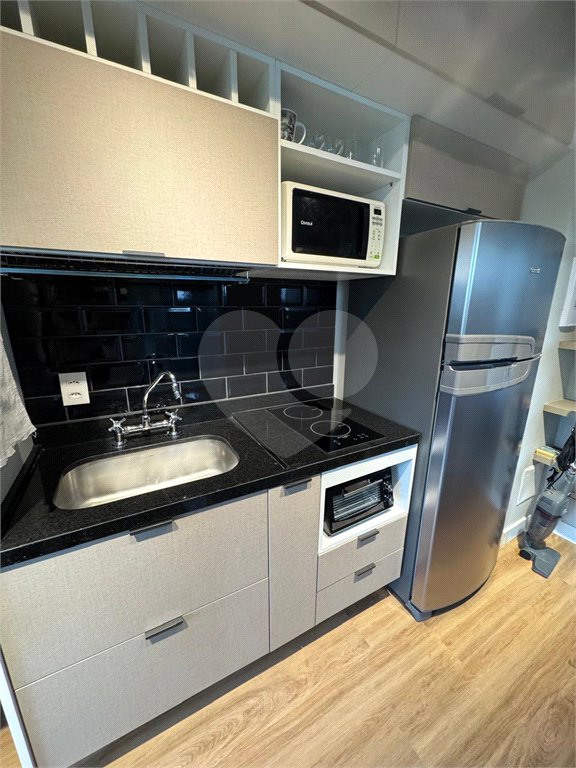 STUDIO EM MOEMA COM 1DORM AR CONDICIONADO EM MOEMA