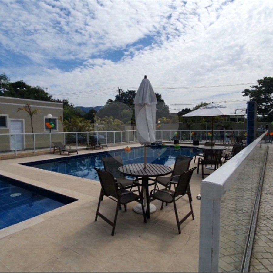 ÓTIMO APARTAMENTO NO CONDOMÍNIO RIO OCEANE -CAMPO GRANDE R$180.000,00