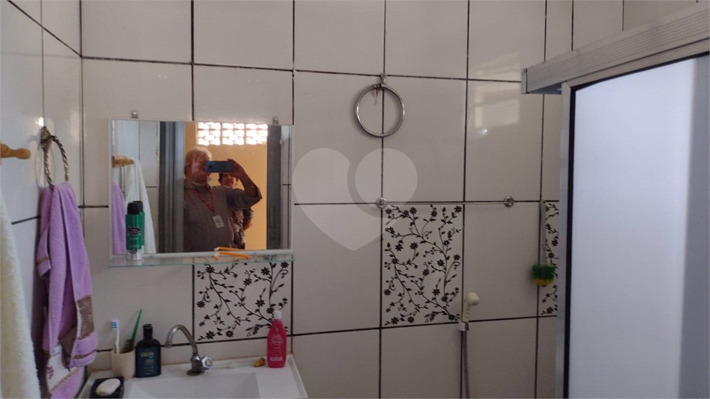 Casa no Jardimm real com mais de 208m² muito boa.