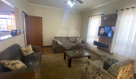 Casa à venda com 2 quartos, sendo 1 suíte,  em Jardim Botafogo 1, São Carlos, SP