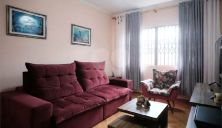 Casa à venda com 5 quartos em Vila Franci, São Paulo, SP