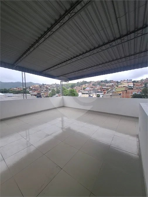 SOBRADO TIPO APARTAMENTO COM 1 QUARTO PARA LOCAÇÃO 153m² - SANTÍSSIMO