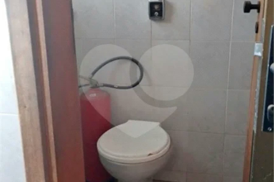 Apartamento à venda no Edifício Cabreúva no Bairro Alto em Piracicaba - SP.