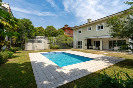 Casa à venda com 4 suítes em Morumbi, São Paulo, SP