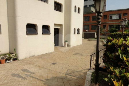 APARTAMENTO PARA VENDA OU LOCAÇÃO COM 6 DORMITÓRIOS ALTO PADRÃO