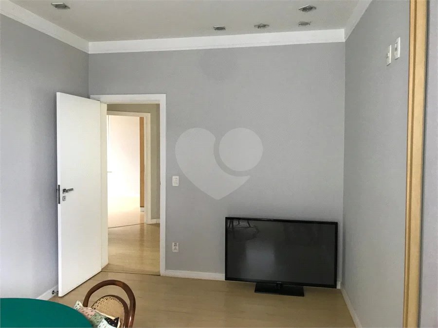 SOBRADO ALTO PADRÂO COND.PARQUE SABARA