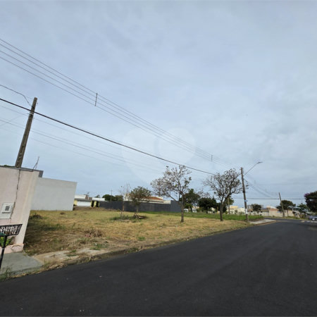 Terreno 12 X25, 300m² Jardim Decresci.