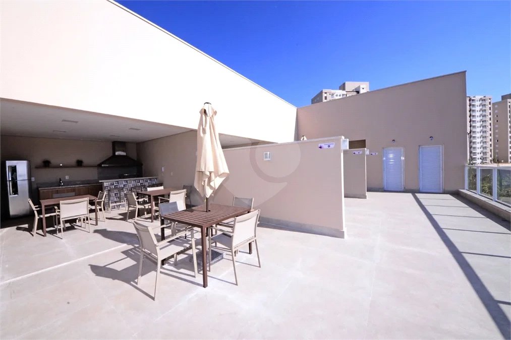 Indaiatuba - Edificio Vila Helvetia - R$ 470,000,00 - Apartamento novo, mobiliado, completo, muito bem conservado e planejado,Localizado no 5° andar, o imóvel oferece uma vista para o estacionamento e a área verde, além de receber sol durante todo o dia, proporcionando ambientes naturalmente ilum