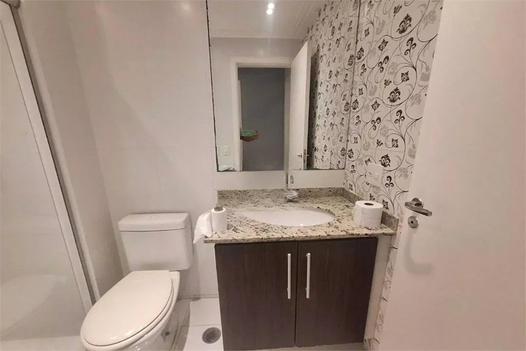 Apartamento à venda com 3 quartos, sendo 1 suíte, em Parque Reboucas, São Paulo, SP