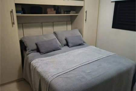 Oportunidade Imperdível: Conforto e Vista Privilegiada! ?Localizado estrategicamente em frente ao Tietê Plaza Shopping, este apartamento é o equilíbrio perfeito entre sofisticação e praticidade. 75m2 Área Útil com 3 Dorms , sendo 1 suite , com VAGA LIVRE DEMARCADA .