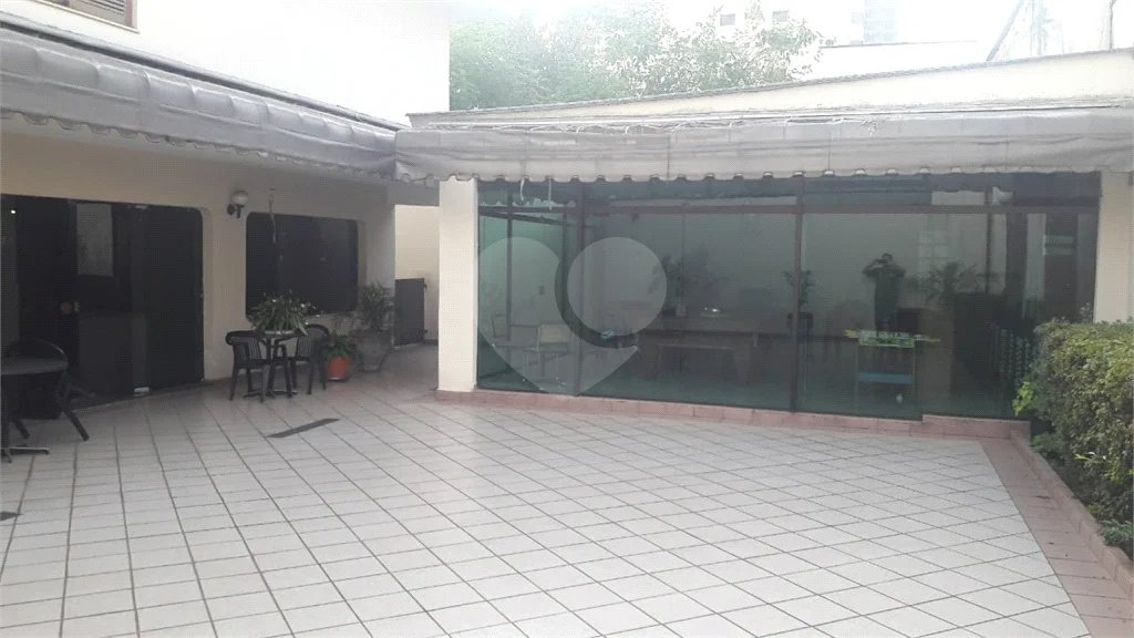 Sobrado à venda ou para alugar com 4 suítes em Santana, São Paulo, SP