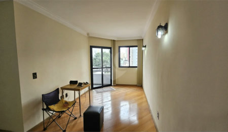 Apartamento à venda com 3 quartos, sendo 1 suíte,  em Saúde, São Paulo, SP