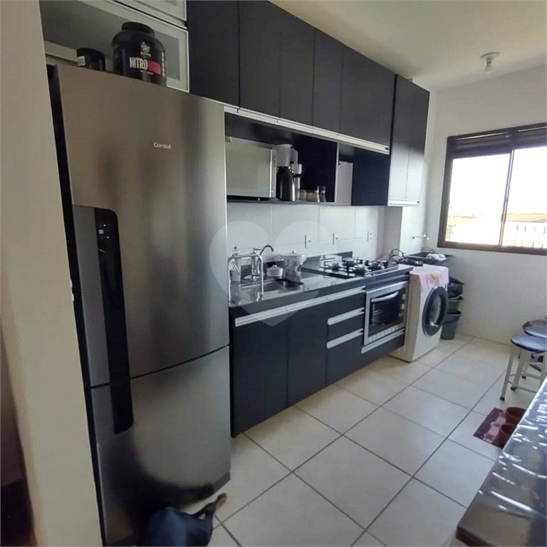Apartamento com 2 dormitórios.