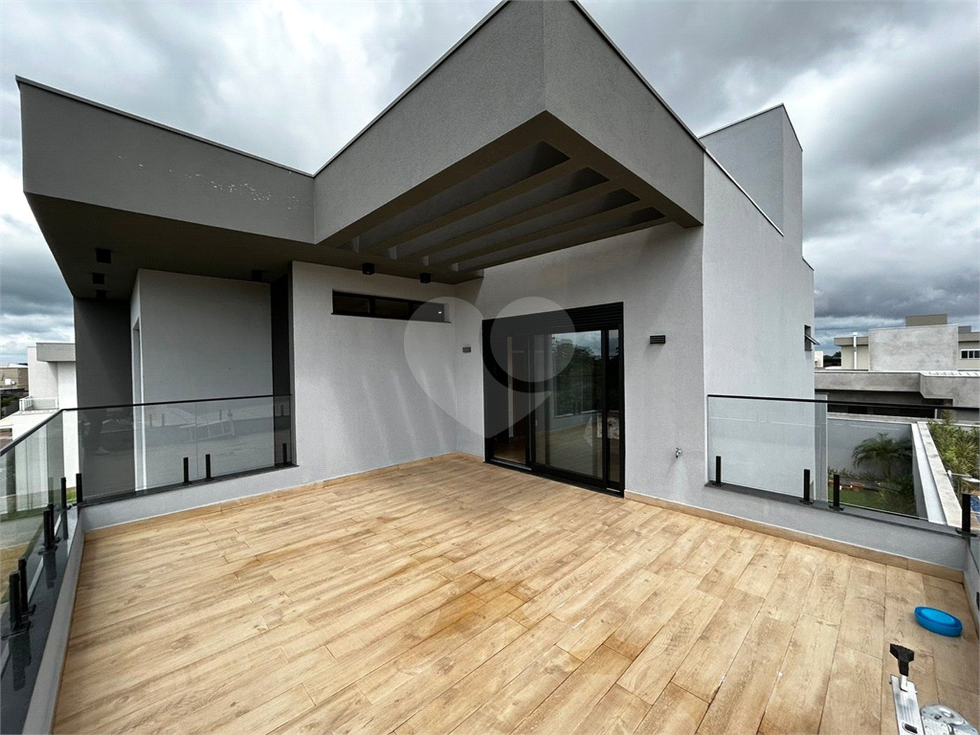 Casa de alto padrão para venda no condomínio Damha III.