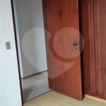 Apartamento Espaçoso com 4 Dormitórios, Suíte e Varanda no Jardim Paris