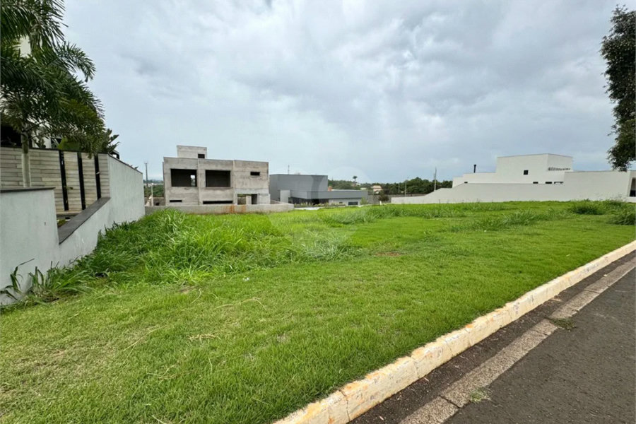Terreno a venda no Condomínio Morada do Engenho, na cidade de Piracicaba - SP
