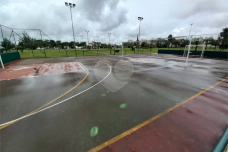 Casa com piscina à Venda no Residencial Damha II, São Carlos