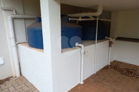 Excelente sobrado a venda no Condomínio Parque Sabará.