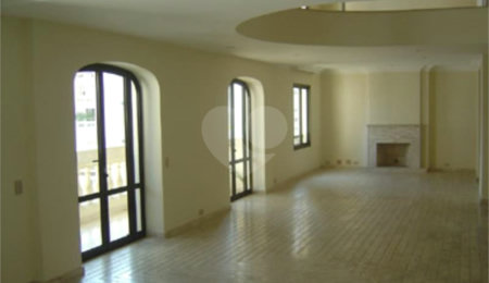 Duplex à venda com 3 suítes em Jardim América, São Paulo, SP