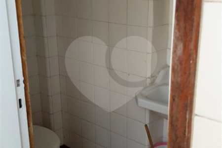 Apartamento à venda no bairro Bela Vista.
