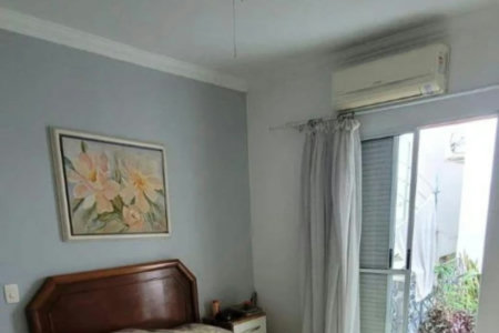 Sobrado espaçoso e completo em condomínio fechado no Bonfiglioli!