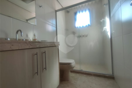 Apartamento à venda com 4 quartos, sendo 3 suítes, em Aclimação, São Paulo, SP