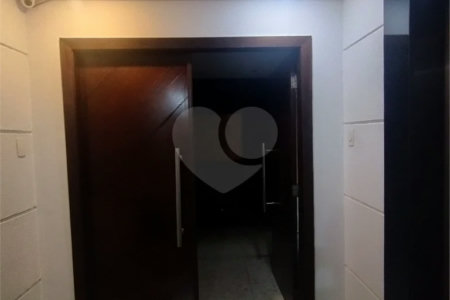Sala comercial para locação no Jardim Paulista, 90 m², 2 garagens