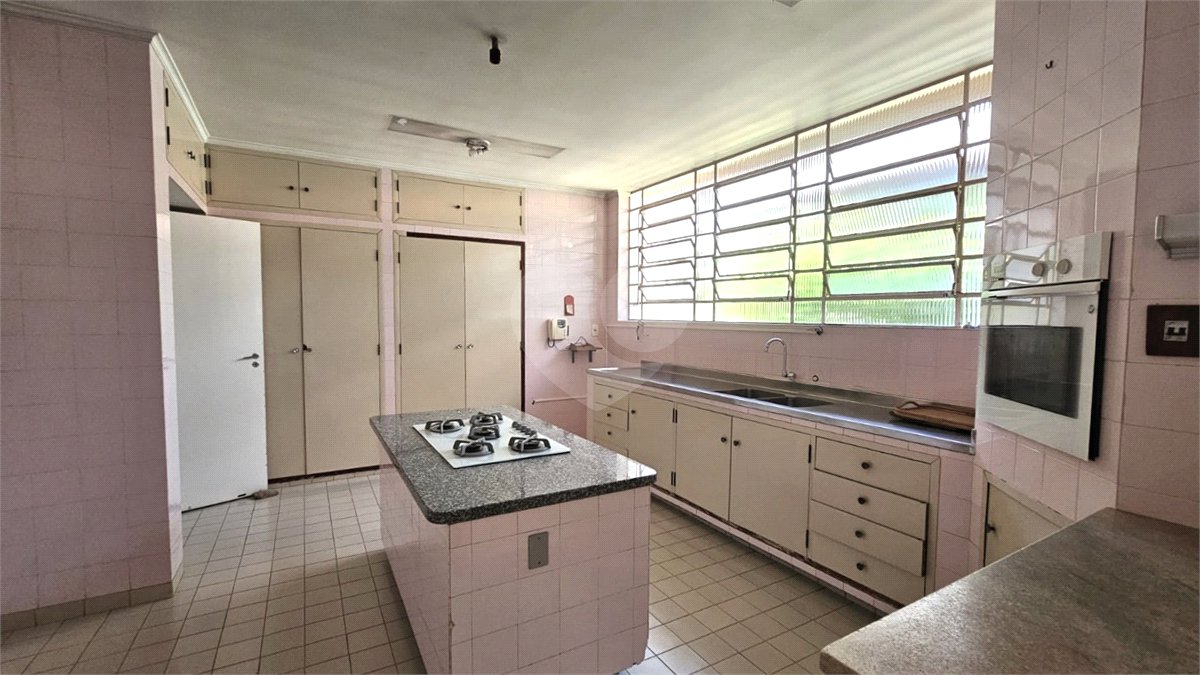 Casa à venda com 4 suítes no condomínio Chácara Cordeiro, São Paulo - SP
