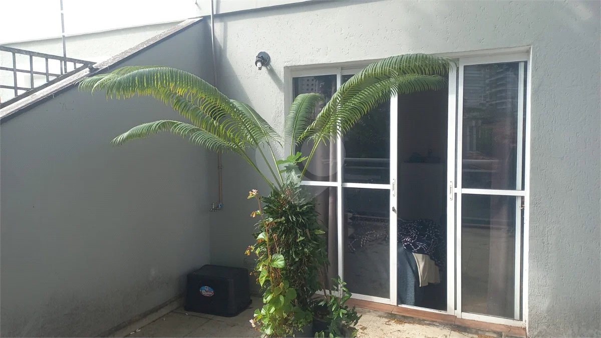 Maravilhoso apartamento à venda, com 3 quartos, 90m2. moveis planejados, no Guarujá (Enseada)