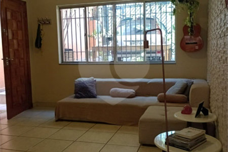 Casa com 260m², 3 quartos, 2 garagens, à venda na Casa Verde.